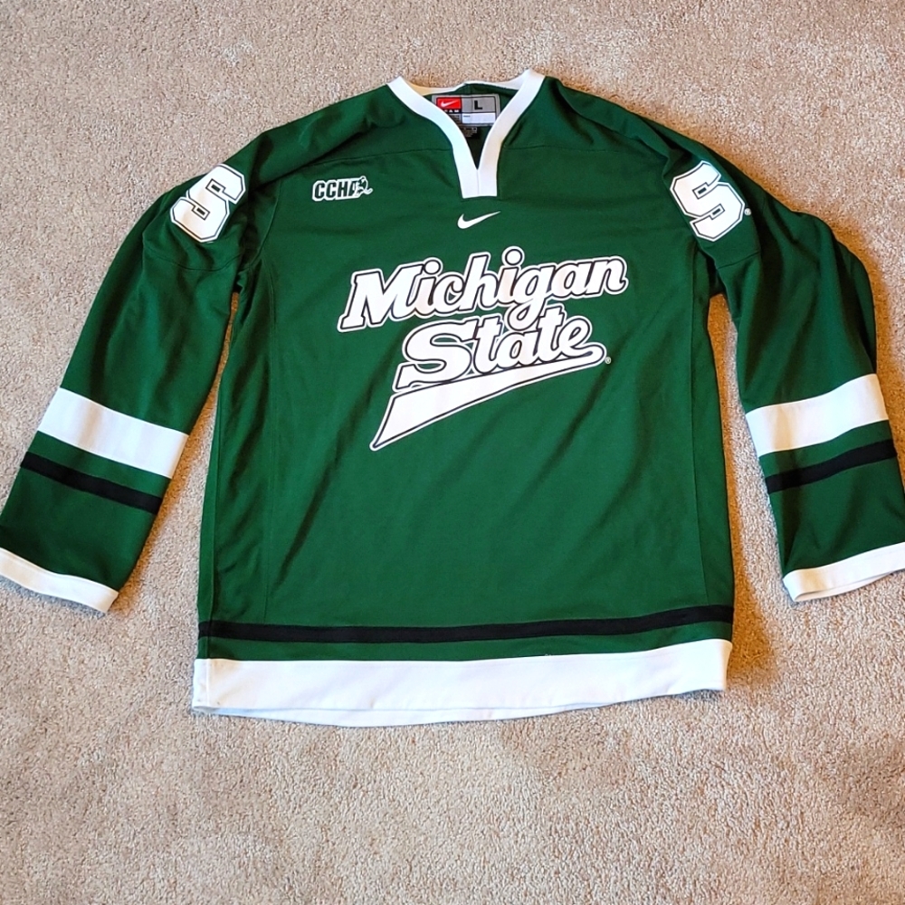 Nike Michigan State MSU Hockey Jersey Mens Large. Hardly Worn!